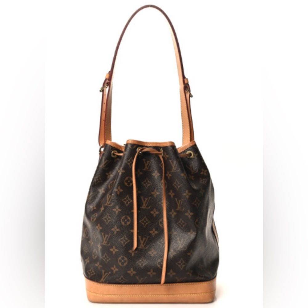 Louis Vuitton Monogram Drawstring Tote Noe